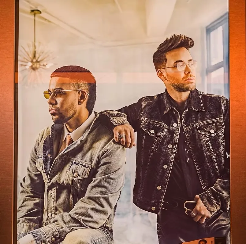 Romeo Santos & Prince Royce, Curaçao