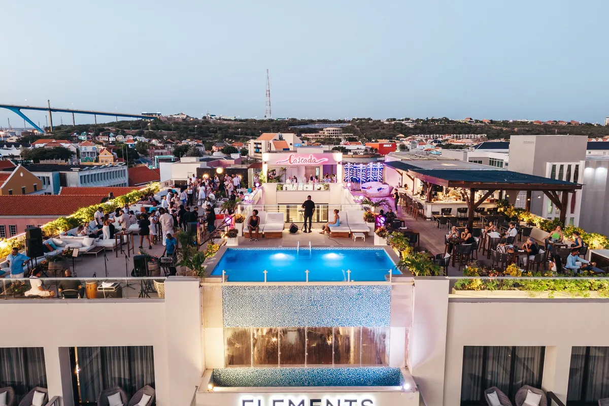 Cascada Rooftop, Curaçao