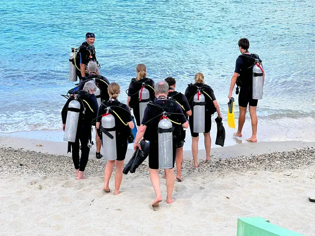 Get your NAUI/Padi license