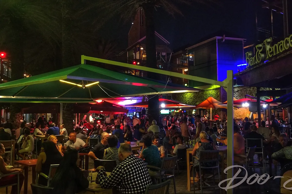 Doo-Shee Bar, Curaçao