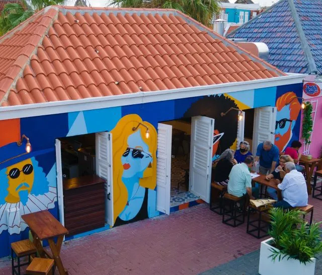 Dutch Treat, Curaçao