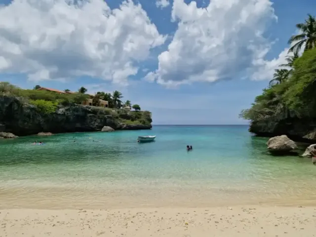Playa Lagun