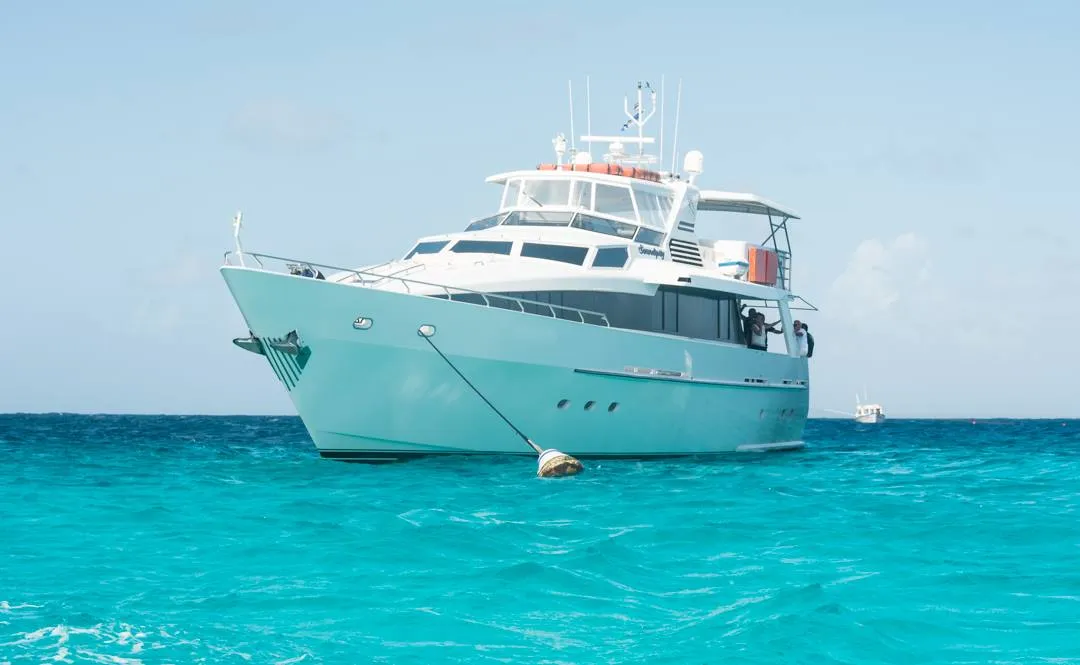 Rent a Yacht, Curaçao