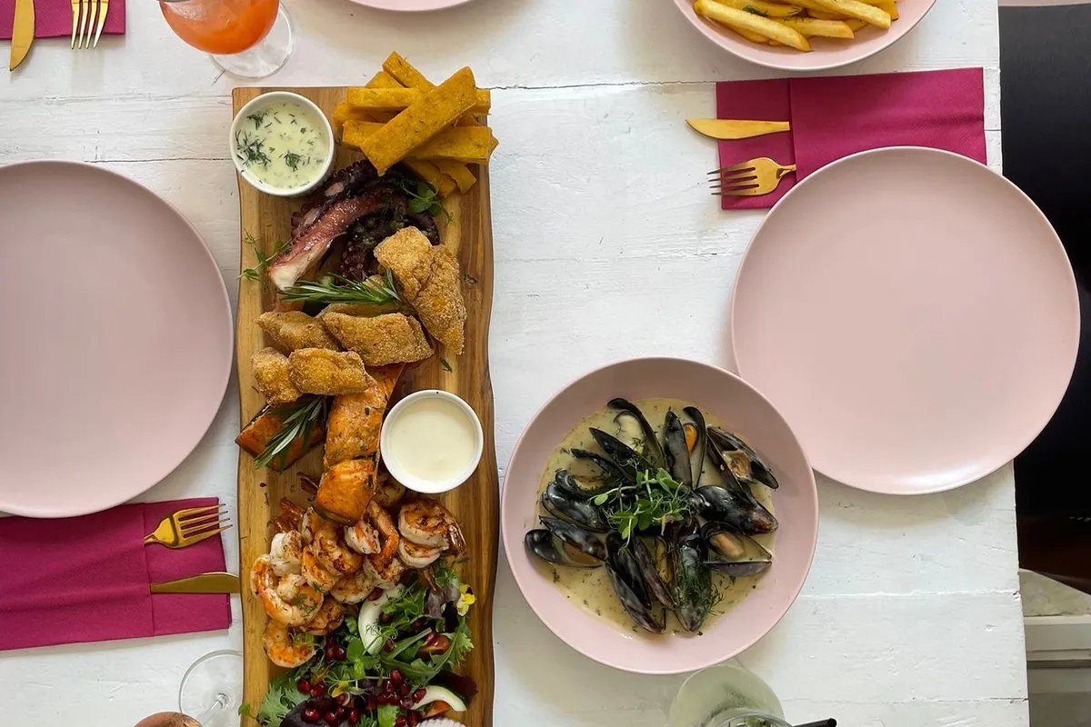 The pink Taverna, Curaçao
