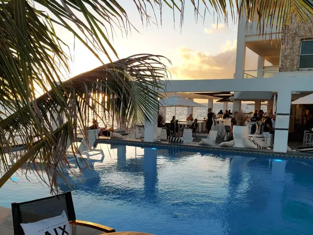 Saint Tropez Ocean Club