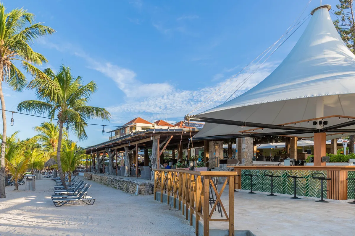 Schooner Bar, Curaçao