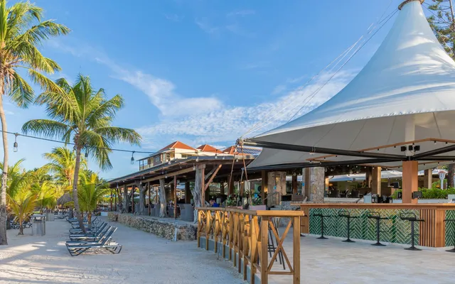 Schooner Bar